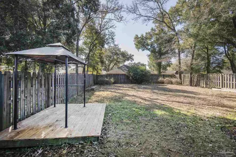 Exterior - 5002 Covenant Cir, Pace, FL 32571 photo 6 of 6