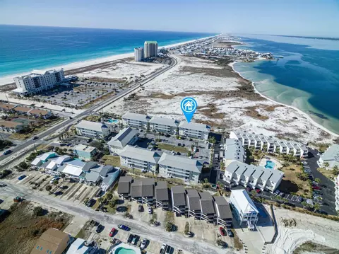 8436 Gulf Blvd #433, Navarre, FL 32566