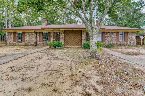 1365 Pinnacle Dr, Pensacola, FL 32504