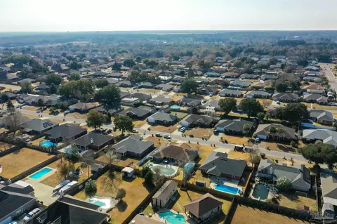 View/Area - 6117 Jameson Cr, Pace, FL 32571 photo 1 of 4