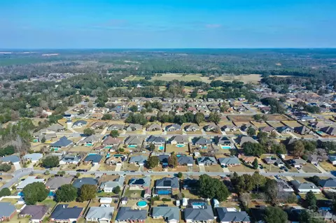 View/Area - 6117 Jameson Cr, Pace, FL 32571 photo 3 of 4