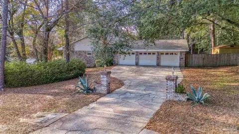 Exterior - 5180 Rowe Trl, Pace, FL 32571 photo 7 of 21
