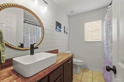 Bath - 5180 Rowe Trl, Pace, FL 32571 photo 5 of 5