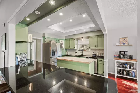 Kitchen - 5180 Rowe Trl, Pace, FL 32571 photo 1 of 7