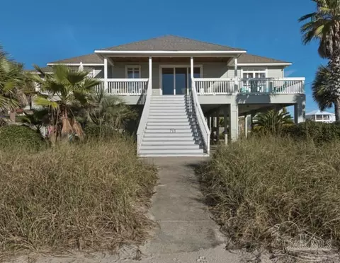 715 Maldonado Dr, Pensacola Beach, FL 32561