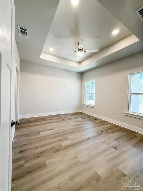 Bedroom - 2983 28th Ave, Milton, FL 32583 photo 2 of 3