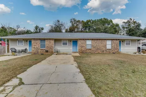 4144 Charles Cir, Pace, FL 32571 photo 2