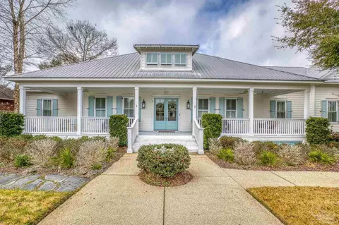 8895 Spider Lily Way, Pensacola, FL 32526