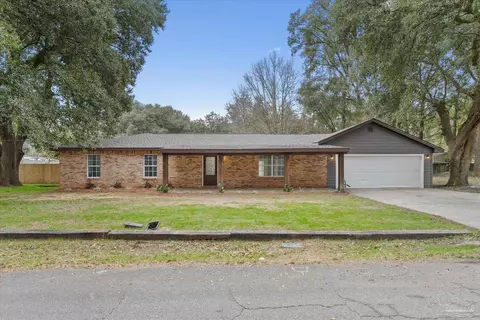 6425 Bass Ln, Milton, FL 32570