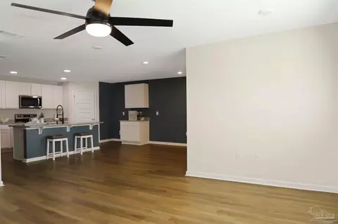Living - 2501 Molino Bridge Rd, Pace, FL 32571 photo 2 of 3