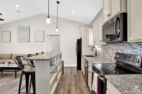 Kitchen - 5010 Culver Dr, Milton, FL 32583 photo 1 of 5
