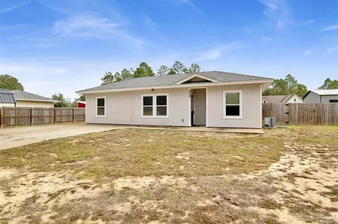 5010 Culver Dr, Milton, FL 32583