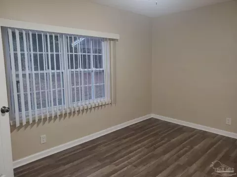 Bedroom - 4263 Garcon Point Rd, Milton, FL 32583 photo 1 of 3