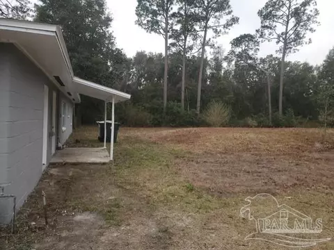 Exterior - 4263 Garcon Point Rd, Milton, FL 32583 photo 4 of 10