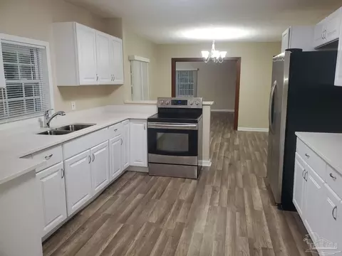 Kitchen - 4263 Garcon Point Rd, Milton, FL 32583 photo 1 of 4