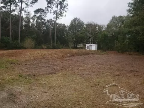 Exterior - 4263 Garcon Point Rd, Milton, FL 32583 photo 3 of 10