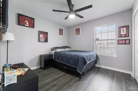 Bedroom - 5121 Brookside Dr, Pace, FL 32571 photo 5 of 8