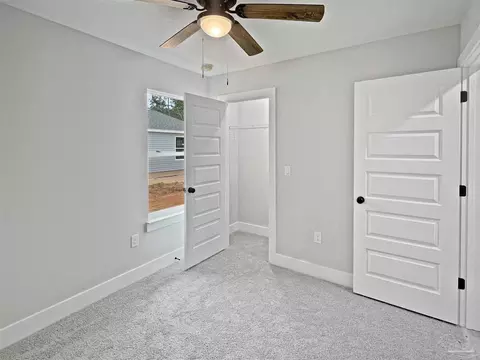 3211 Damon Dr, Milton, FL 32583 photo 13