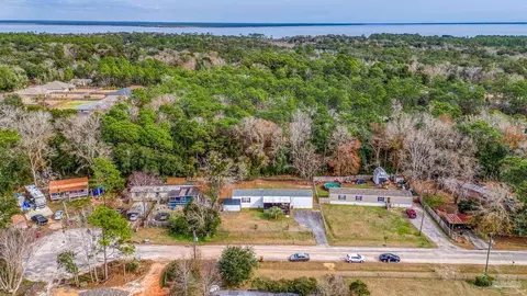 1724 Broadview St, Milton, FL 32583 photo 32