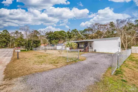 1724 Broadview St, Milton, FL 32583 photo 3