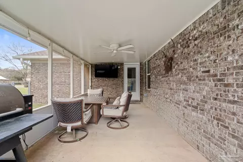 Exterior - 133 Twin Oak Dr, Crestview, FL 32536 photo 8 of 8