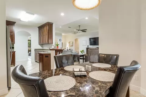 Dining - 5713 Lofty Pines Dr, Milton, FL 32570 photo 2 of 2