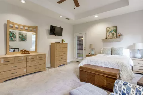 Bedroom - 5713 Lofty Pines Dr, Milton, FL 32570 photo 1 of 7