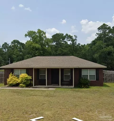 6558 Warren Rd, Milton, FL 32583