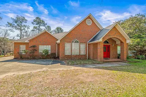 5463 Rowe Trl, Pace, FL 32571