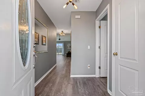 613 Hanley Downs Dr, Cantonment, FL 32533