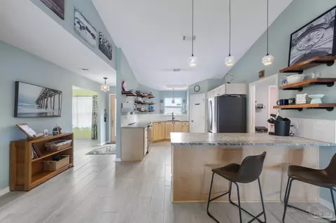 2161 Antilles Dr, Pensacola, FL 32506