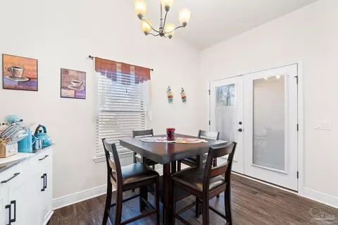 Entry Way - 5093 Peach Dr, Pace, FL 32571 photo 2 of 5