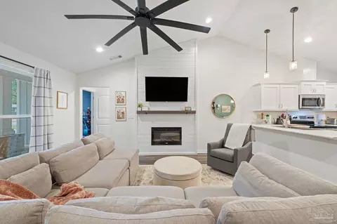 Living - 5899 Cedar Tree Dr, Milton, FL 32570 photo 3 of 3