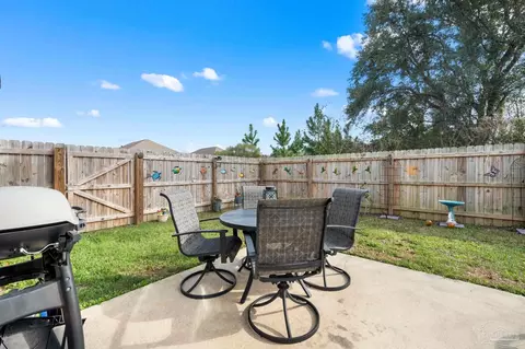 Exterior - 3709 Rabbit Run Ct, Pace, FL 32571 photo 3 of 6