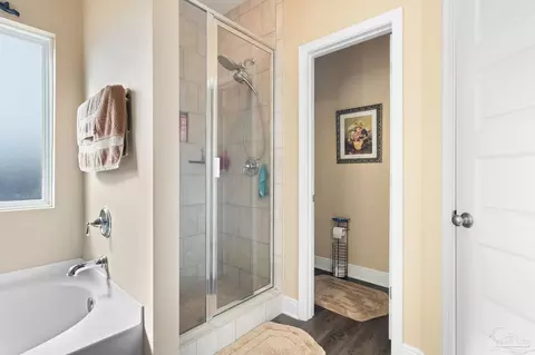 Entry Way - 3709 Rabbit Run Ct, Pace, FL 32571 photo 4 of 5