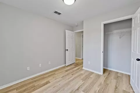 6527 Colonial Dr, Milton, FL 32570 photo 14