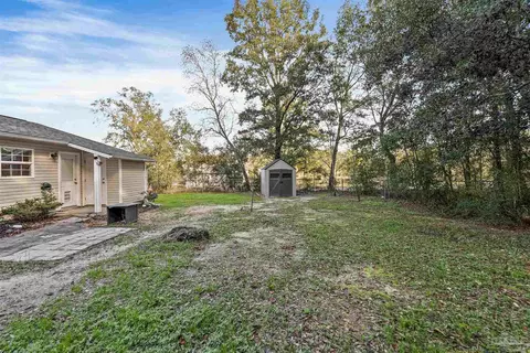6527 Colonial Dr, Milton, FL 32570 photo 21