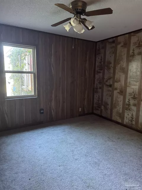 Bedroom - 3400 N Simmons Rd, Jay, FL 32565 photo 1 of 5