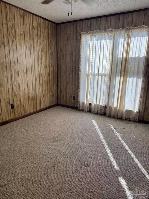 Bedroom - 3400 N Simmons Rd, Jay, FL 32565 photo 2 of 5