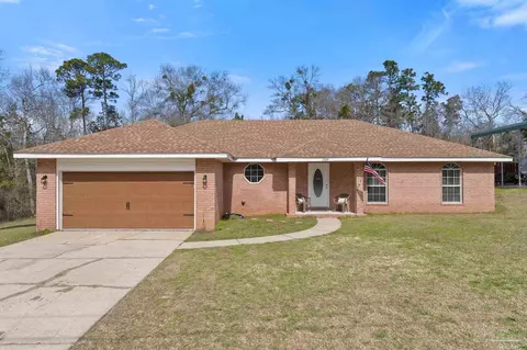 1504 Silver Ridge Dr, Cantonment, FL 32533