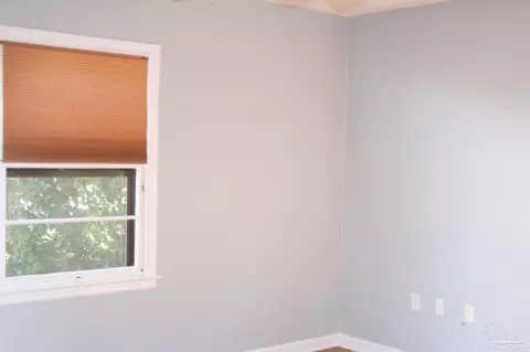 Bedroom - 6644 Maple St, Milton, FL 32570 photo 2 of 3