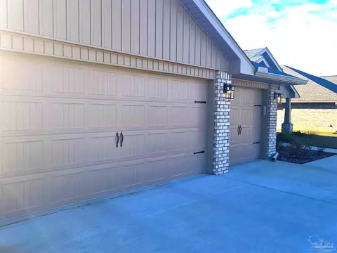 Exterior - 6506 Benelli Dr, Milton, FL 32570 photo 11 of 11