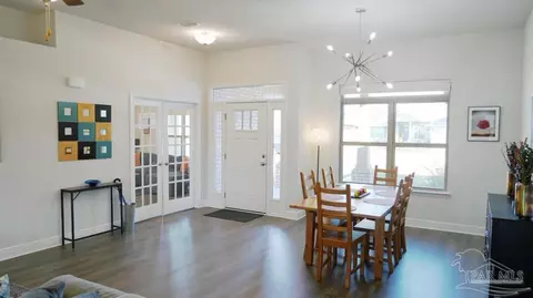 Entry Way - 6506 Benelli Dr, Milton, FL 32570 photo 6 of 10
