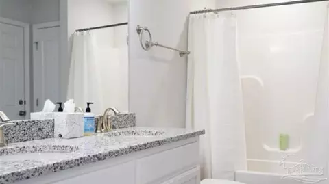 Bath - 6506 Benelli Dr, Milton, FL 32570 photo 3 of 8
