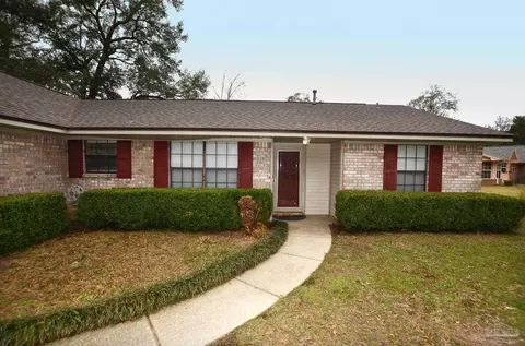 Exterior - 5105 Potomac Dr, Pace, FL 32571 photo 2 of 5