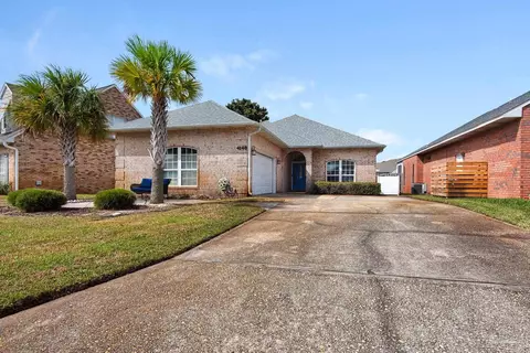 4148 Soundpointe Dr, Gulf Breeze, FL 32563