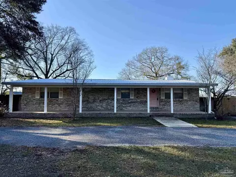 3974 Overlook Cir, Pace, FL 32571 photo 3