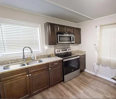 3974 Overlook Cir, Pace, FL 32571 photo 7