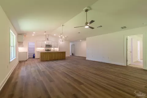 5261 Burt Ln, Pace, FL 32571 photo 8