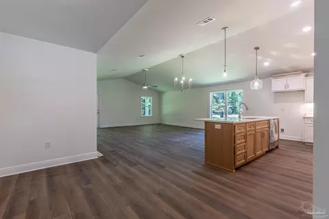 5261 Burt Ln, Pace, FL 32571 photo 5